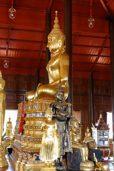 Wat Krathum Suea Pla-059